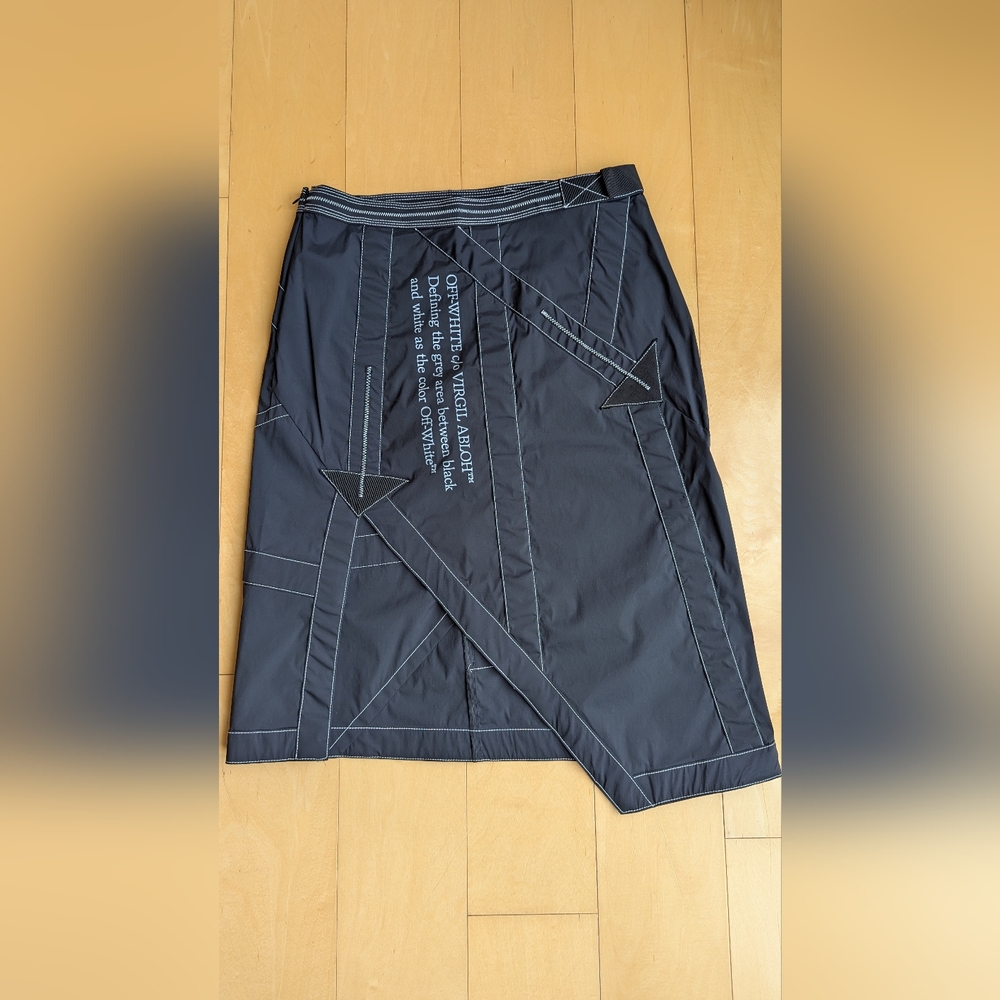Off-White Black Women's Skirt With Contrast Stitching. - Picture 9 of 14